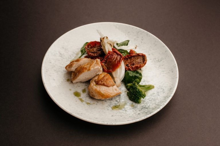 Piept de pui cu piele crocanta